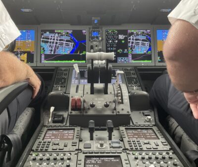 Boeing 787 Flight Deck