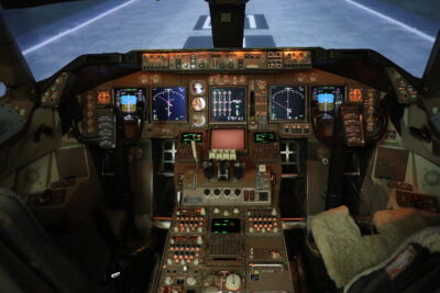 Qantas Boeing 747 Simulator Flight Deck