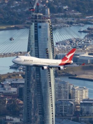 Final Qantas Boeing 747 Fly Past